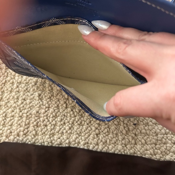 Medium Blue Goyard Tote w/Wallet - Picture 10 of 12